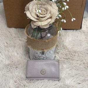 ✨Chanel 6 Key Holder Wallet Taupe Leather Gold Hardware✨